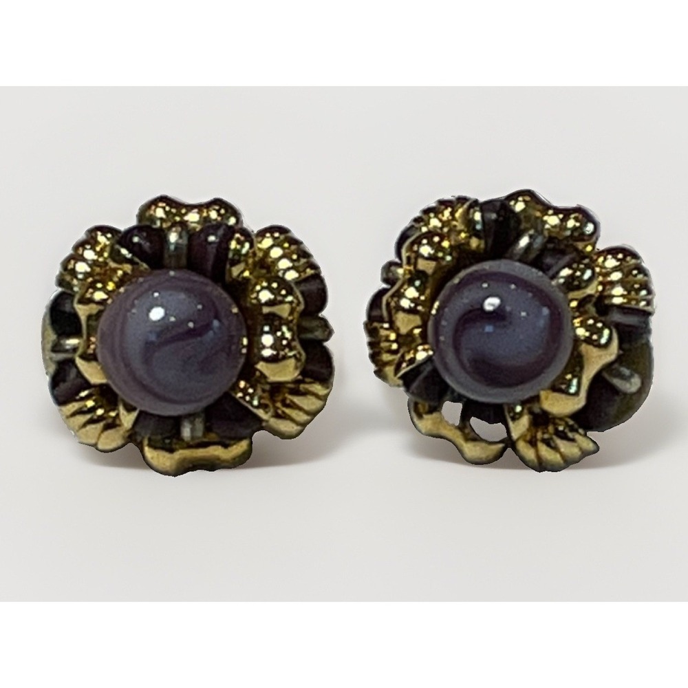 Gold Tone Clip-On Stud Earrings Round Purple Swirl Glass Cabochon Beaded Cluster